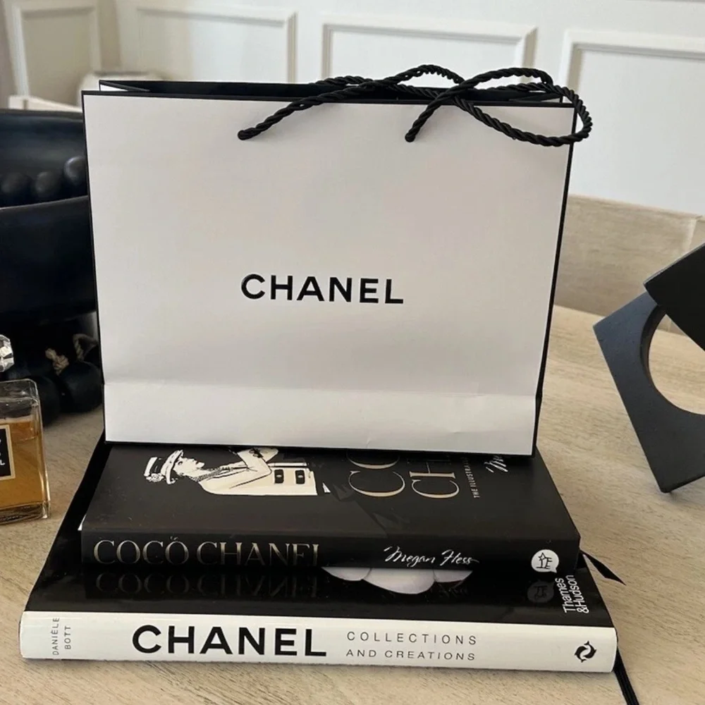 Chanel Classic White and Black Gift Bag